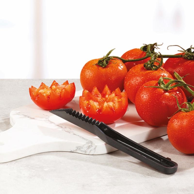 2-in-1 Spiral & V-Cut Vegetable Slicer – Create Stunning Veggie Noodles, Curly Fries & Decorative Cuts in Seconds