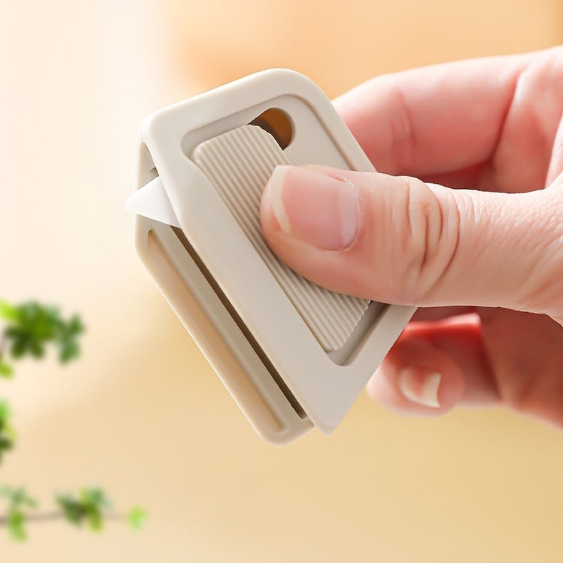 Ultra-Sharp Ceramic Utility Knife - Auto-Retractable Safety Blade, Pocket-Sized for Precise Cutting