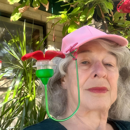 Hummy Wand Hat Clip Hummingbird Feeder –Unique Mini Hat Clip Hummingbird Feeder for Outdoors, Intimate Contact with Hummingbirds, Perfect Gift for Bird Lovers